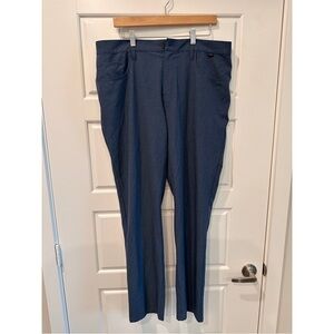 Men’s Travis Mathew blue stretch woven pant - size 36
